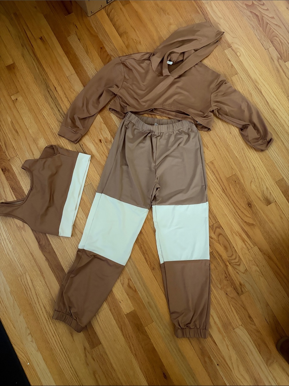 SHEIN Brown & Cream Colorblock Joggers, hooded crop and bra top